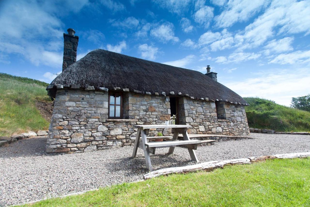 Tigh Phadraig At Marys Thatched Cottages Elgol Экстерьер фото